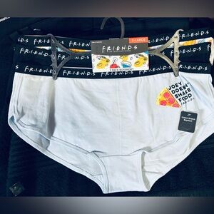 Friends Themed 3-Pack of Boyshorts Underwear Size XL